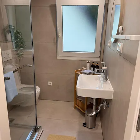 Проживание в семье Traumhaft Modernes Mit 2 Einzelbetten Gemeinschaftsbad- Wc Aldingen (Tuttlingen)